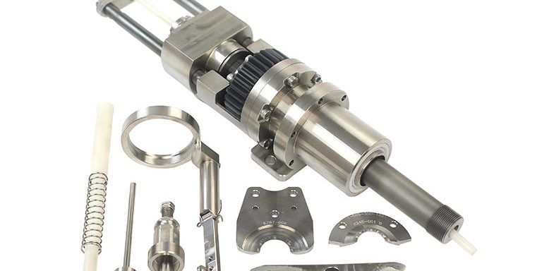 bottle-capping-header-768 bottle-capping-header-768