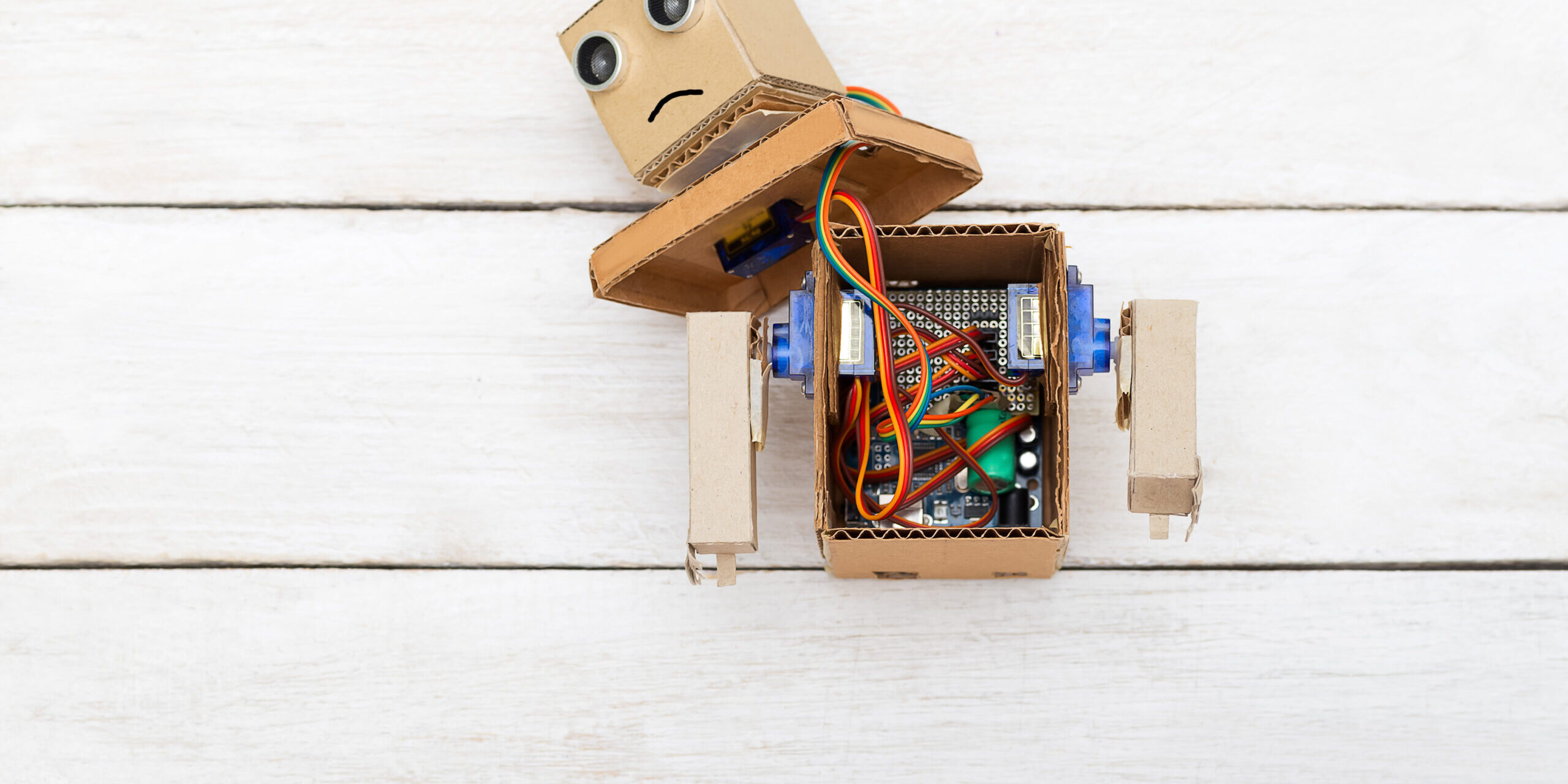 Artificial,Intelligence,-,Robot,With,Hands,Dismantled,.,Flat,Lay Precsion Tork Blog Post